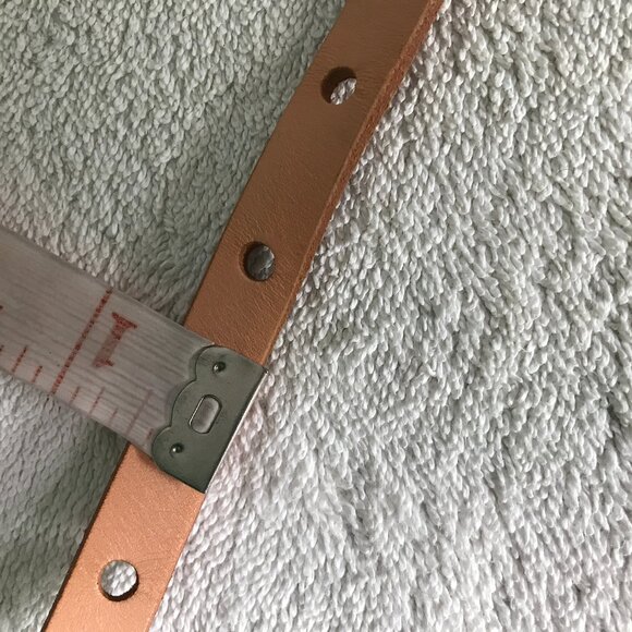 J CREW WOMENS VEGTABLE TANNED LETAHER BELT BROWN ADJUSTABLE WOMENS MEDIUM LARGE - Picture 6 of 9